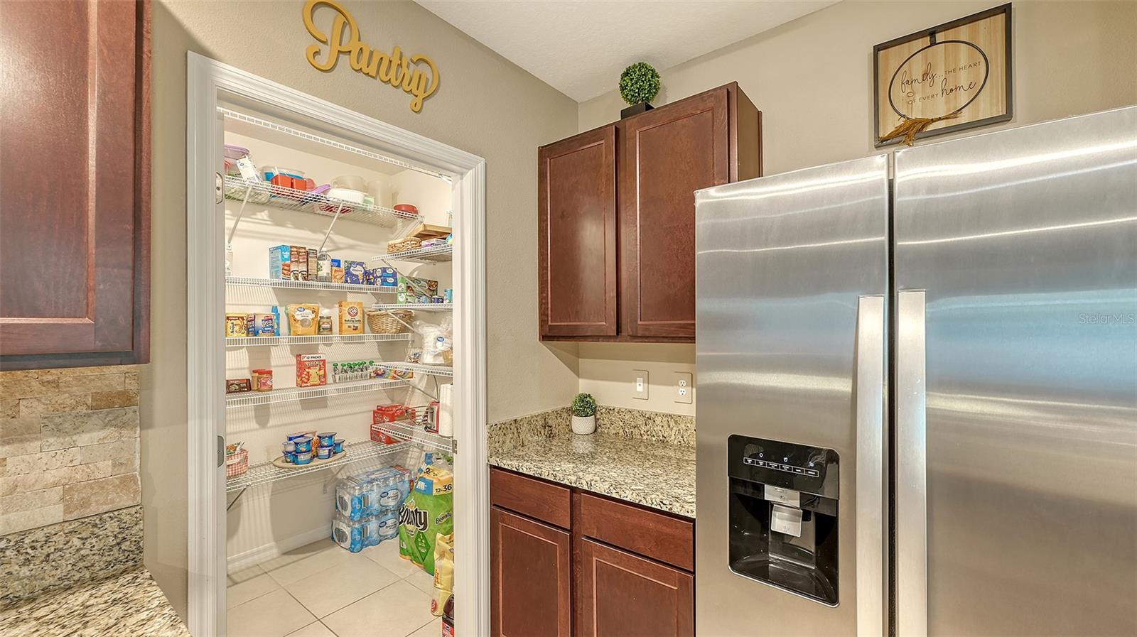 3809 GOLDEN ORIOLE PKWY, SARASOTA, FL, 34232