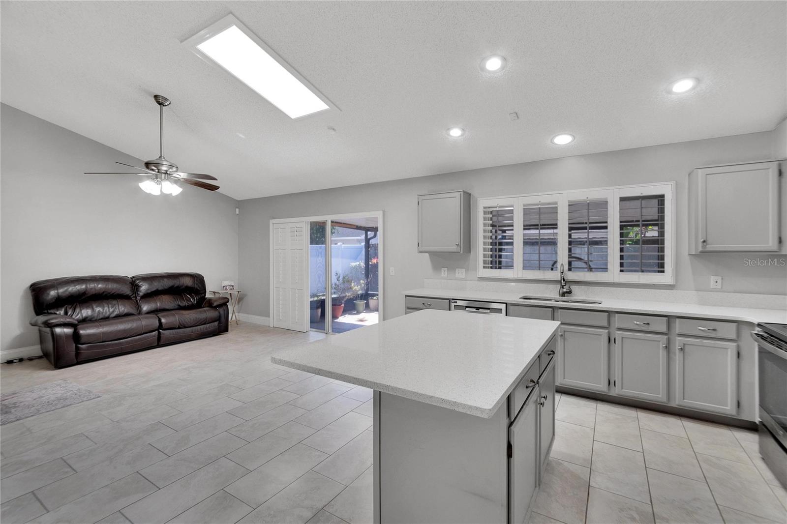 9719 PLEASANT RUN WAY, TAMPA, FL, 33647