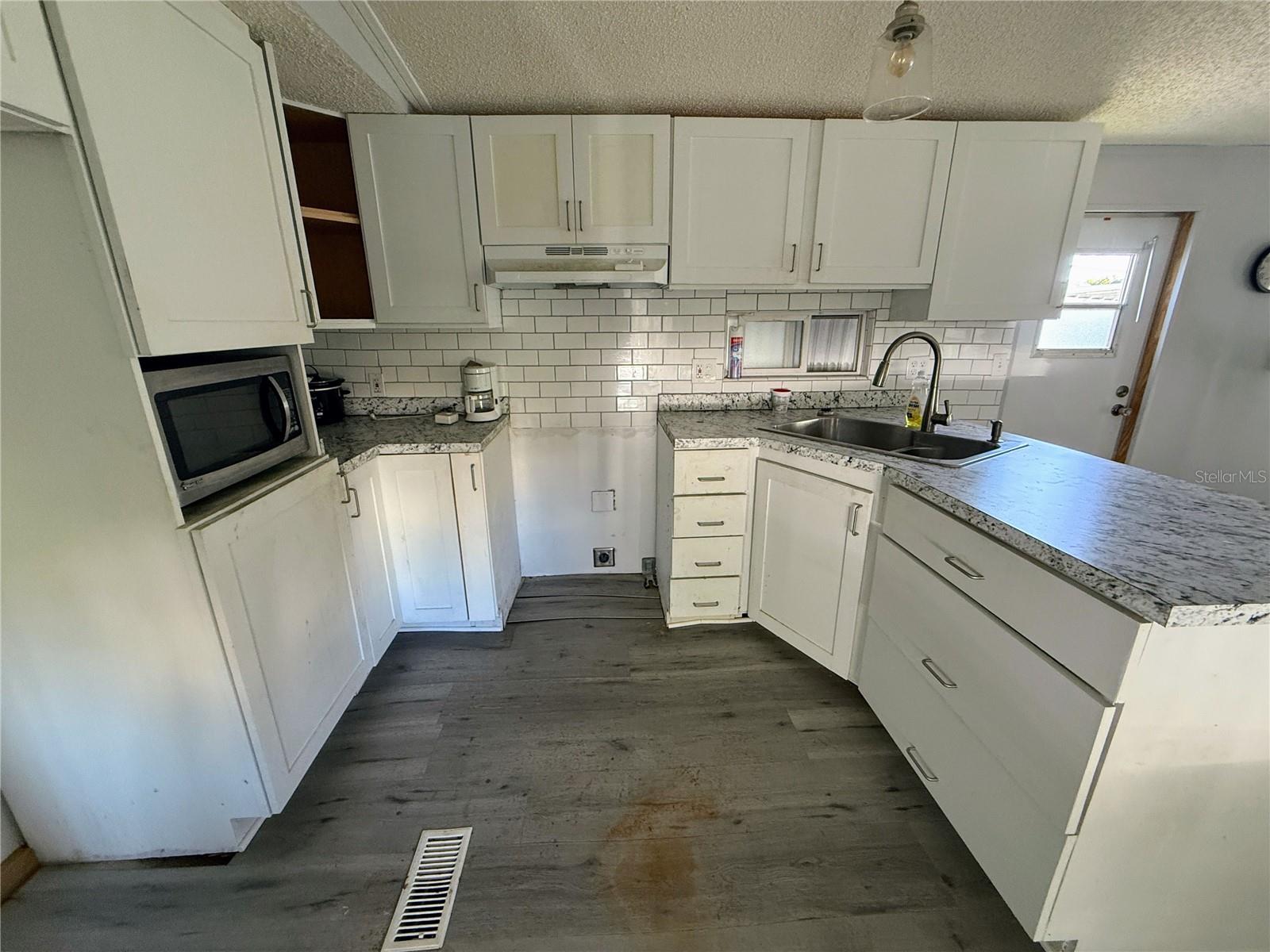 123 6TH ST, PUNTA GORDA, FL, 33982