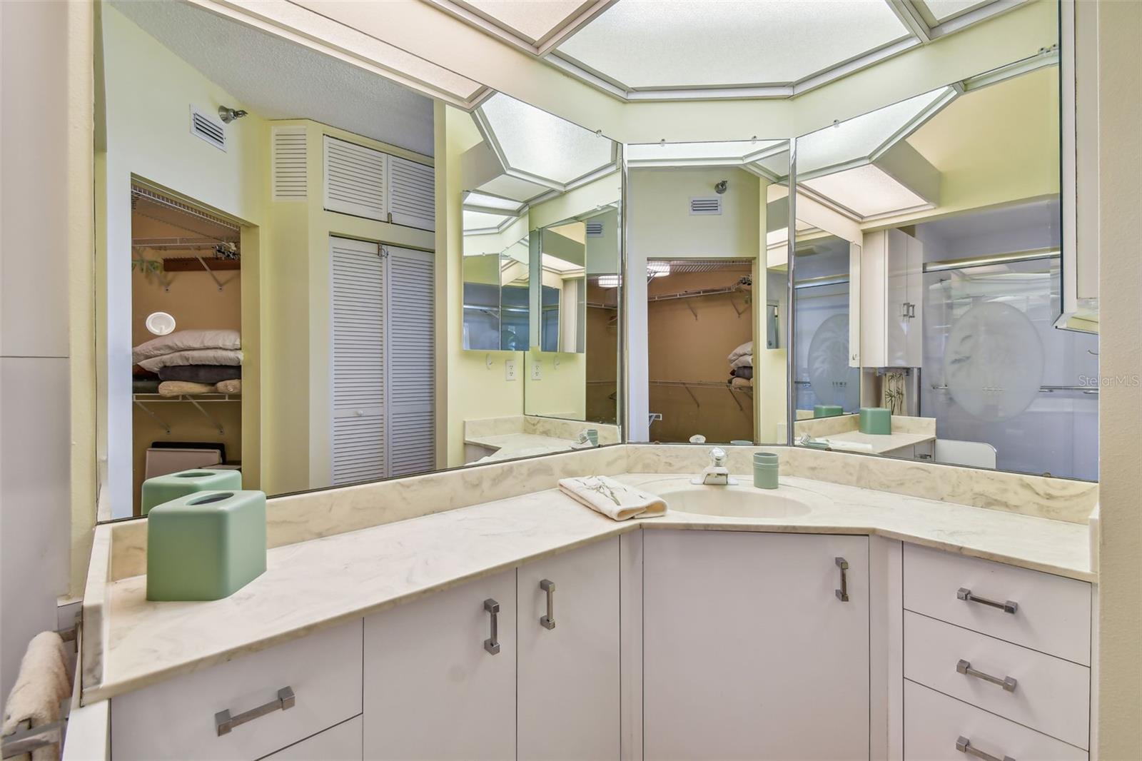 7862 SAILBOAT KEY BLVD S #106, SOUTH PASADENA, FL, 33707