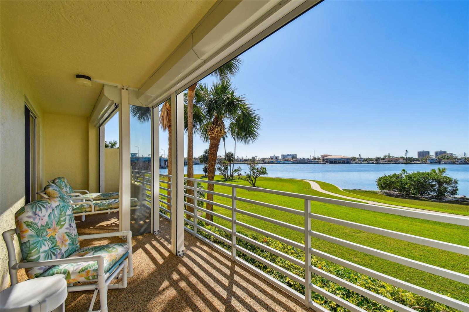 7862 SAILBOAT KEY BLVD S #106, SOUTH PASADENA, FL, 33707