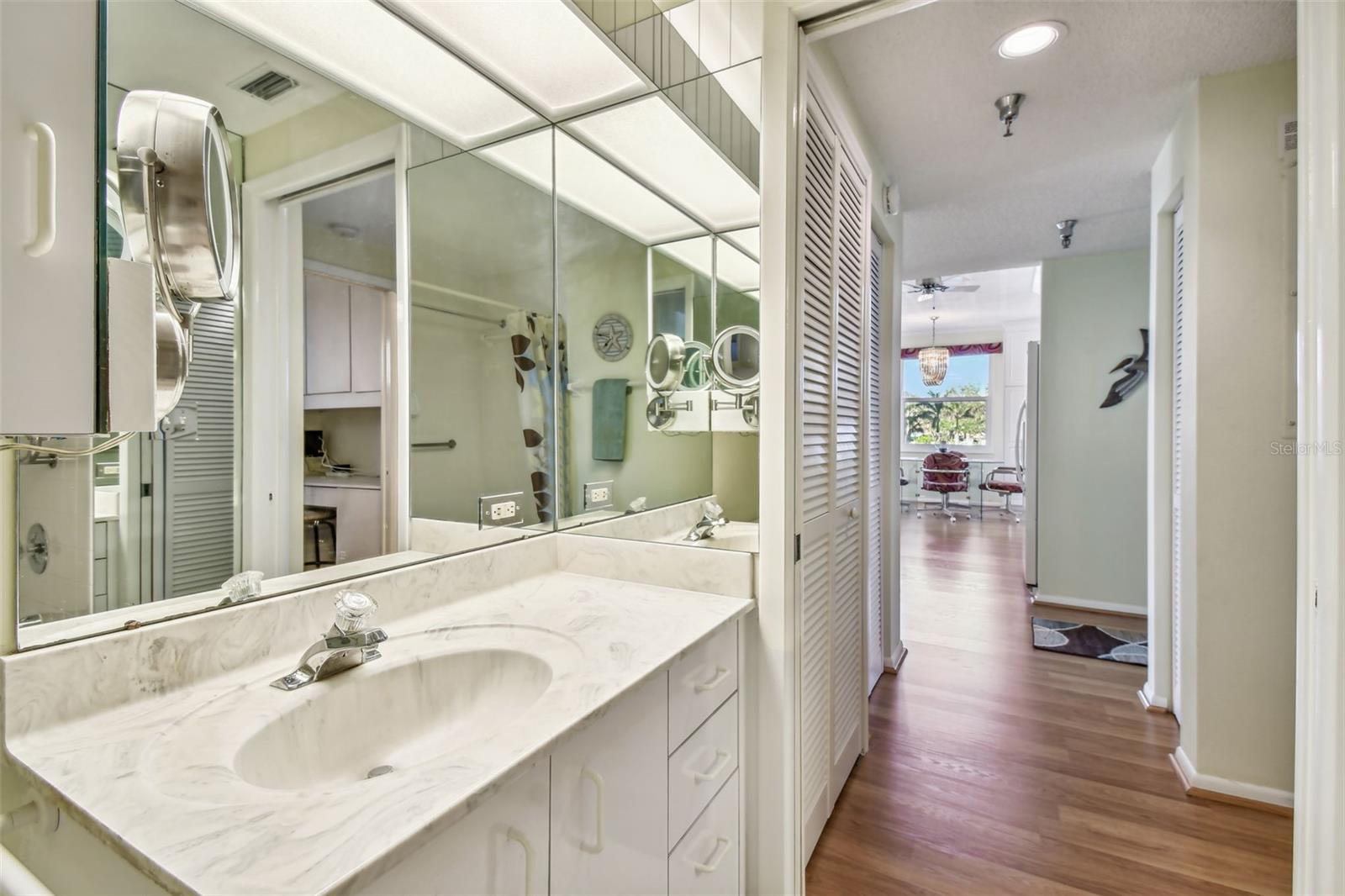 7862 SAILBOAT KEY BLVD S #106, SOUTH PASADENA, FL, 33707