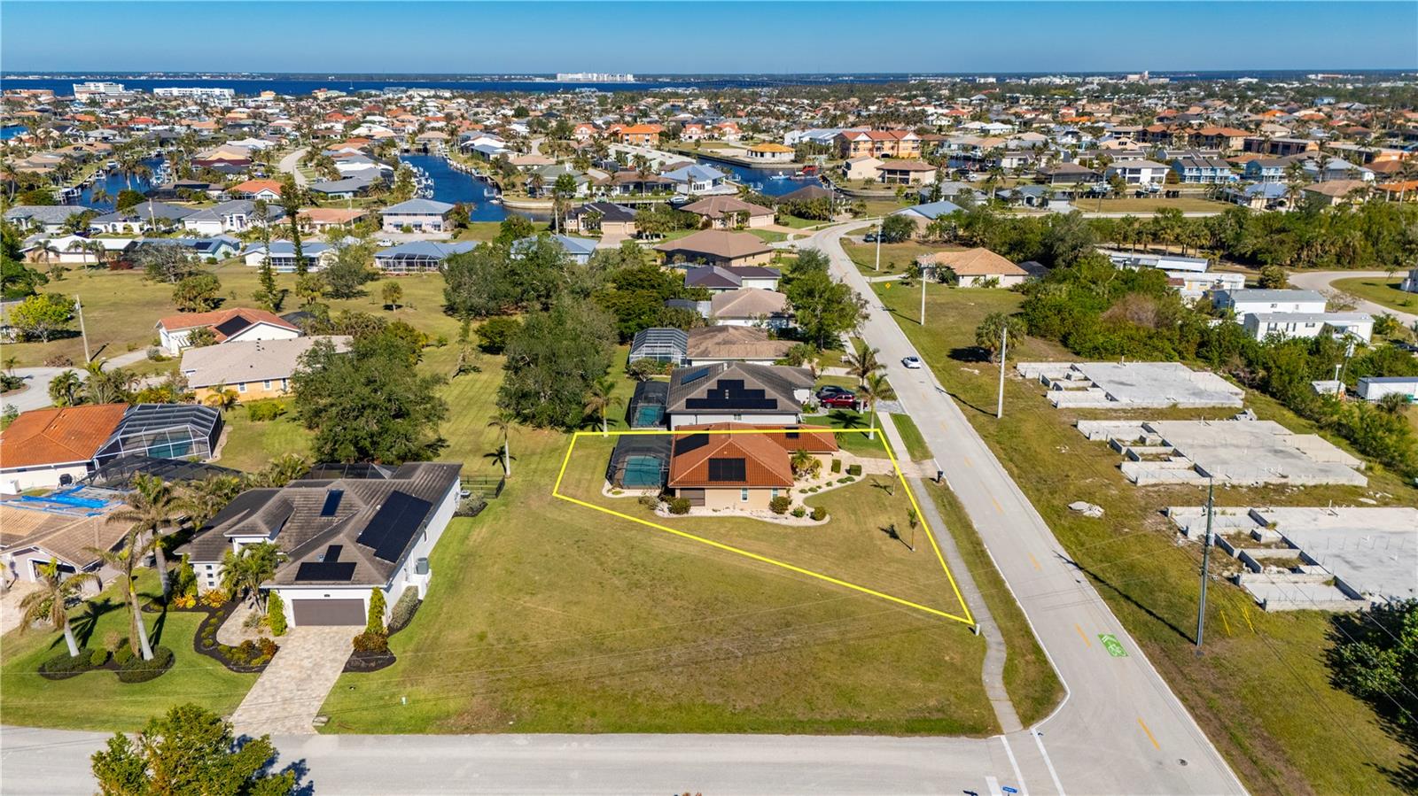 2935 MAGDALINA DR, PUNTA GORDA, FL, 33950