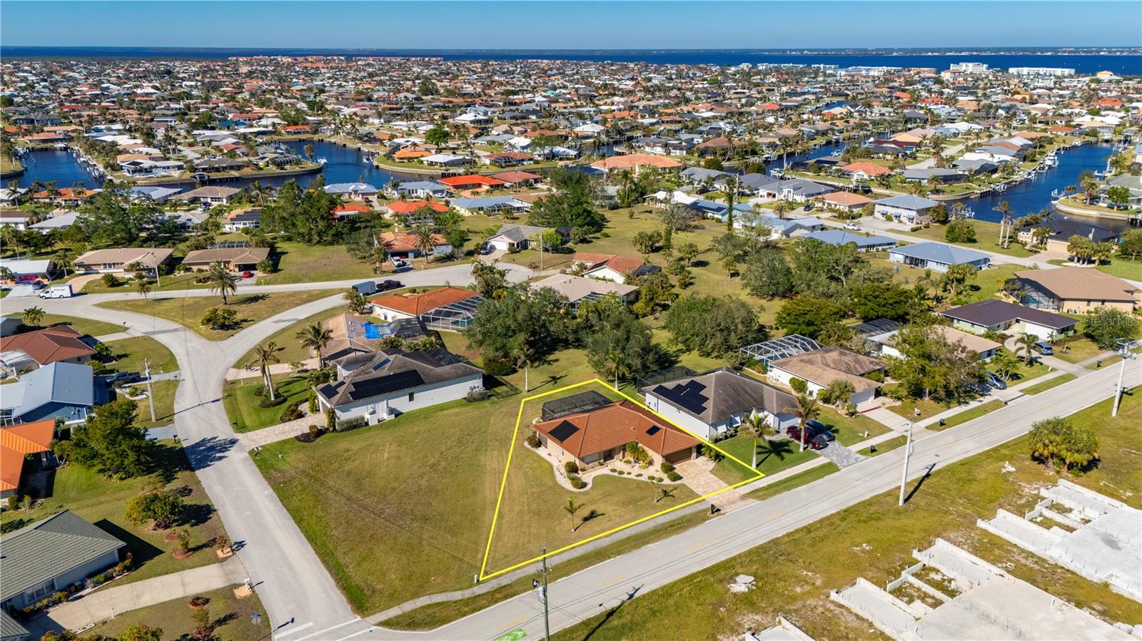2935 MAGDALINA DR, PUNTA GORDA, FL, 33950