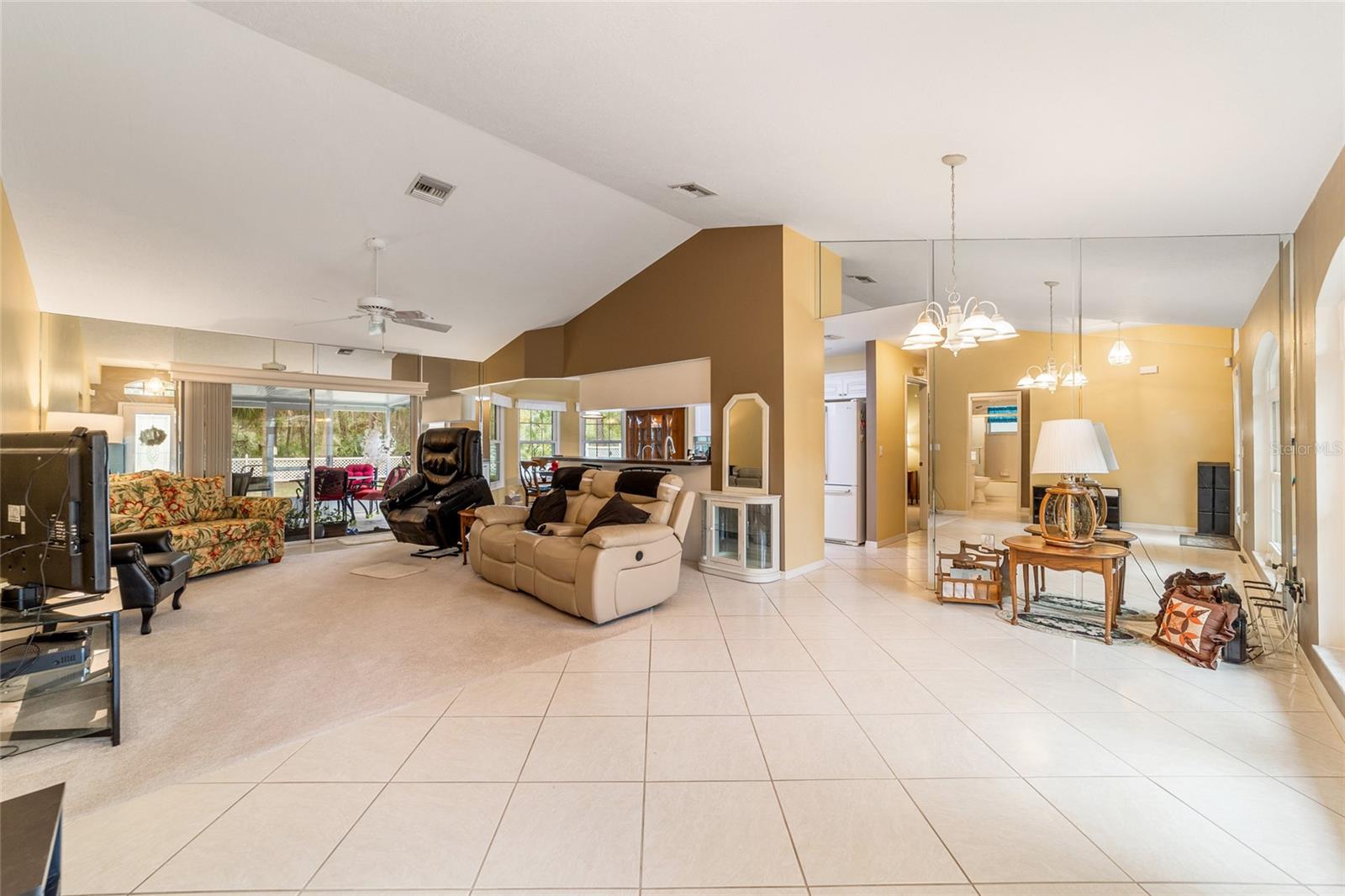 9249 W MARQUETTE LN #14, CRYSTAL RIVER, FL, 34428