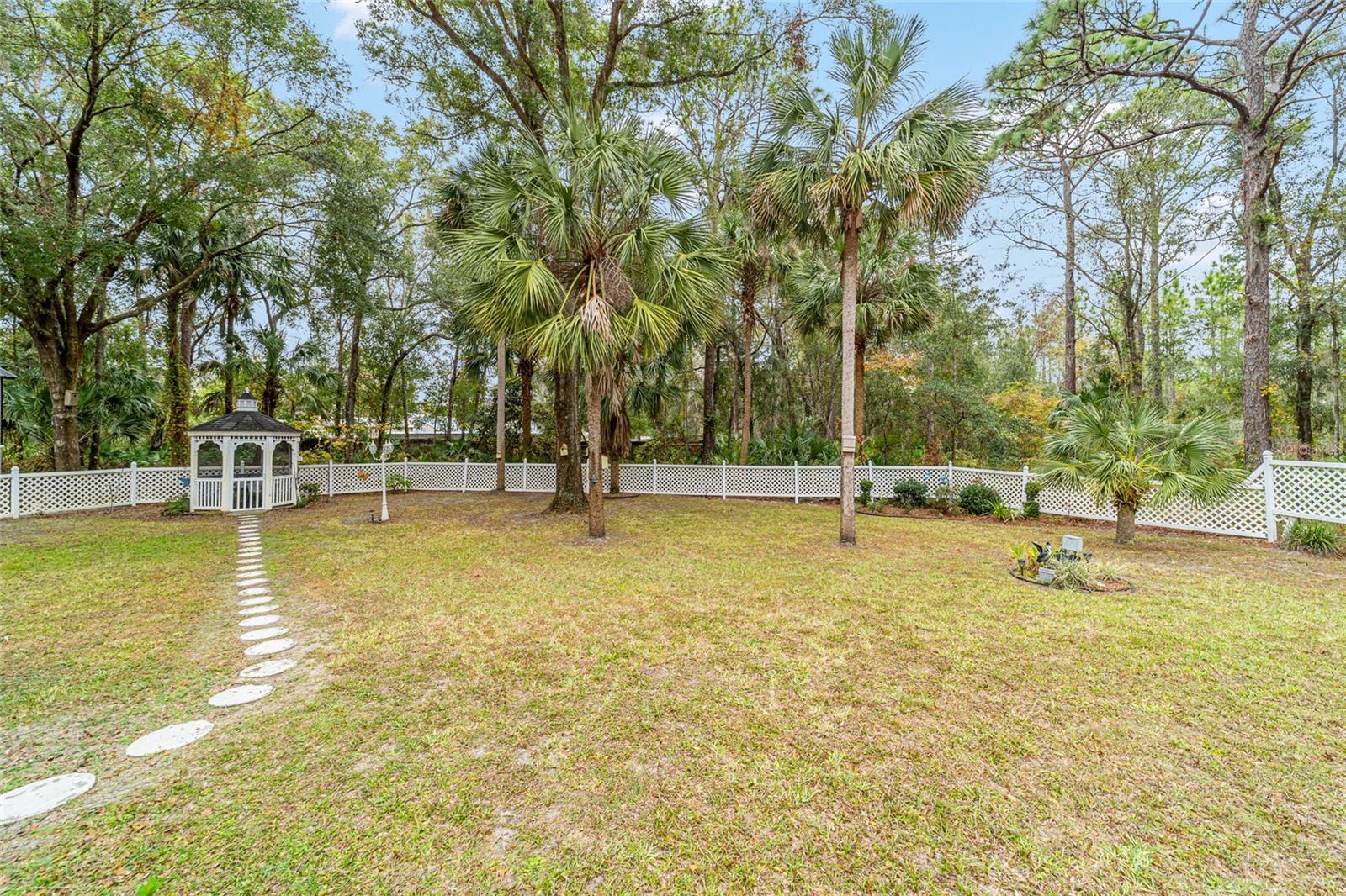 9249 W MARQUETTE LN #14, CRYSTAL RIVER, FL, 34428