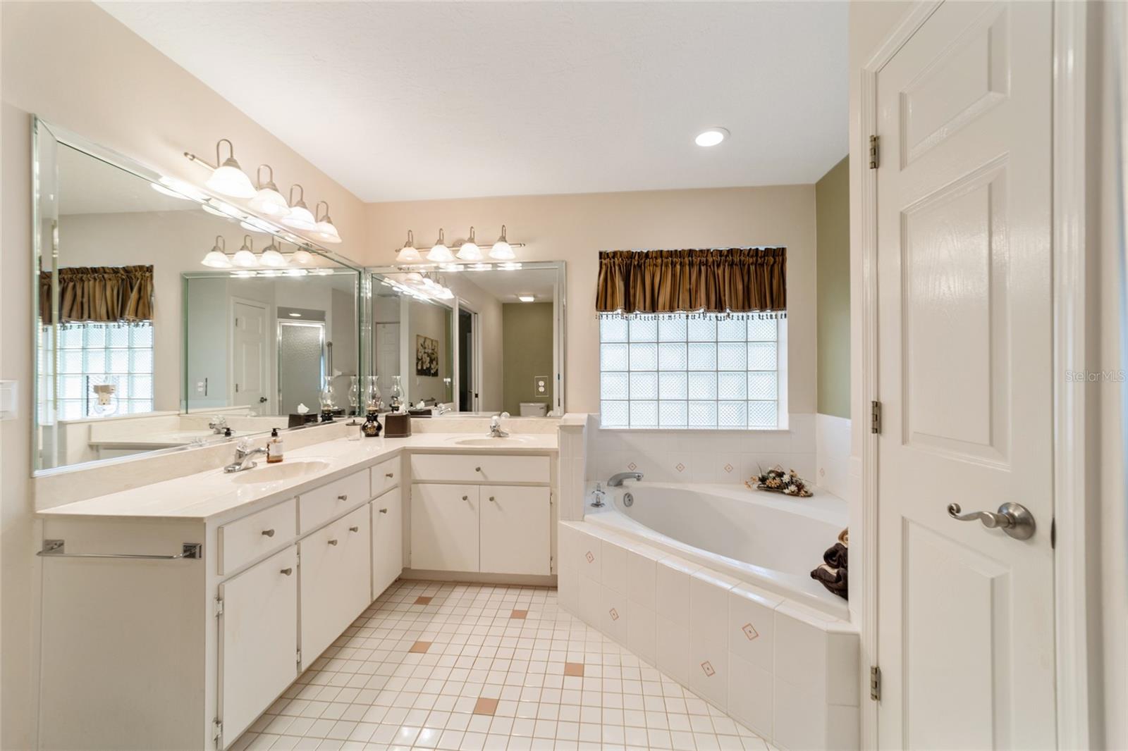 9249 W MARQUETTE LN #14, CRYSTAL RIVER, FL, 34428