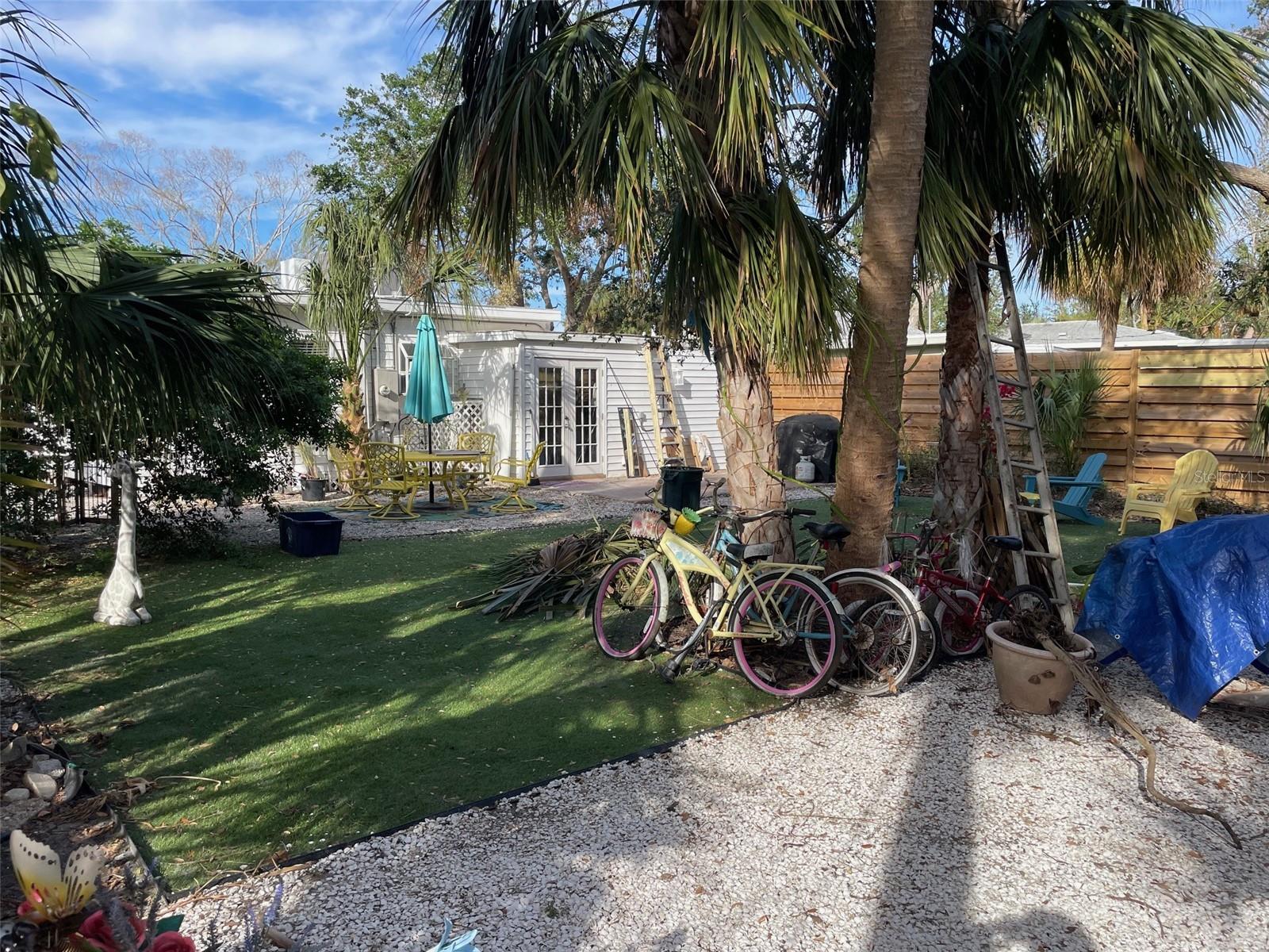 648 CALLE DE PERU, SARASOTA, FL, 34242