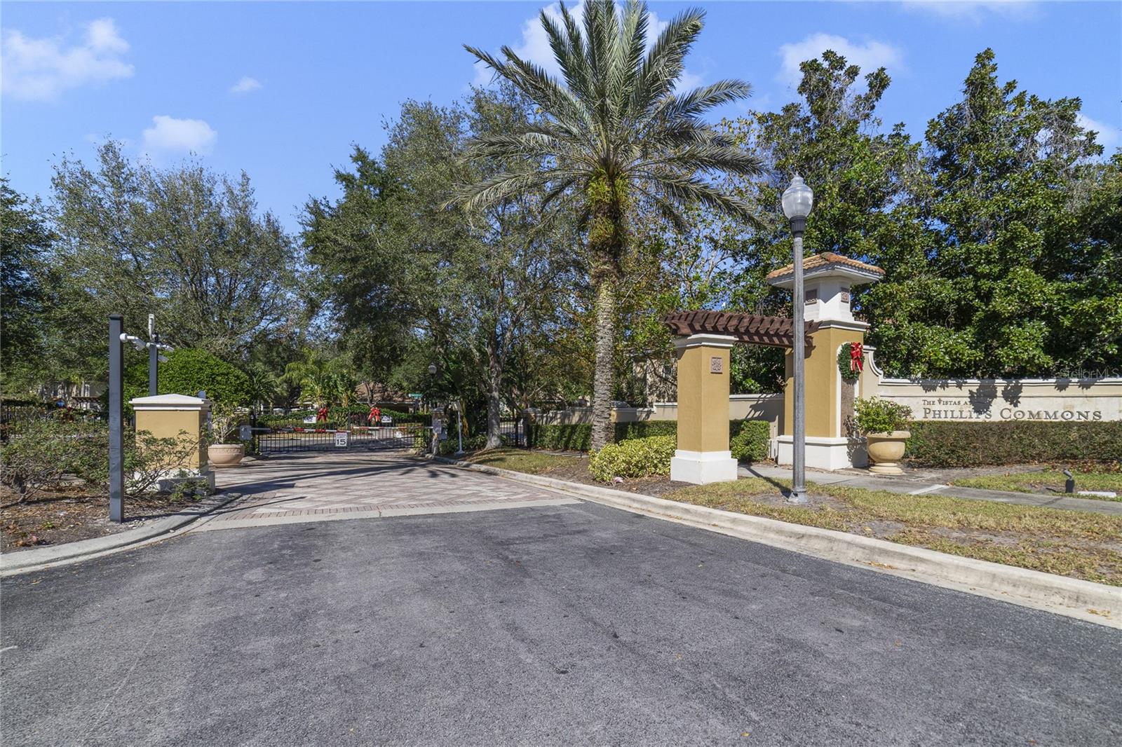 6810 HOCHAD DR, ORLANDO, FL, 32819