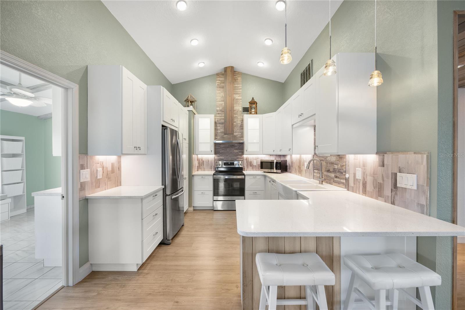 3065 CLIFFORD ST, PUNTA GORDA, FL, 33980