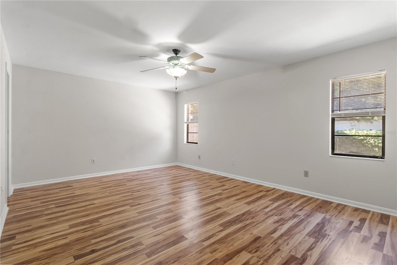 3722 VILLAGE ESTATES PL, TAMPA, FL, 33618