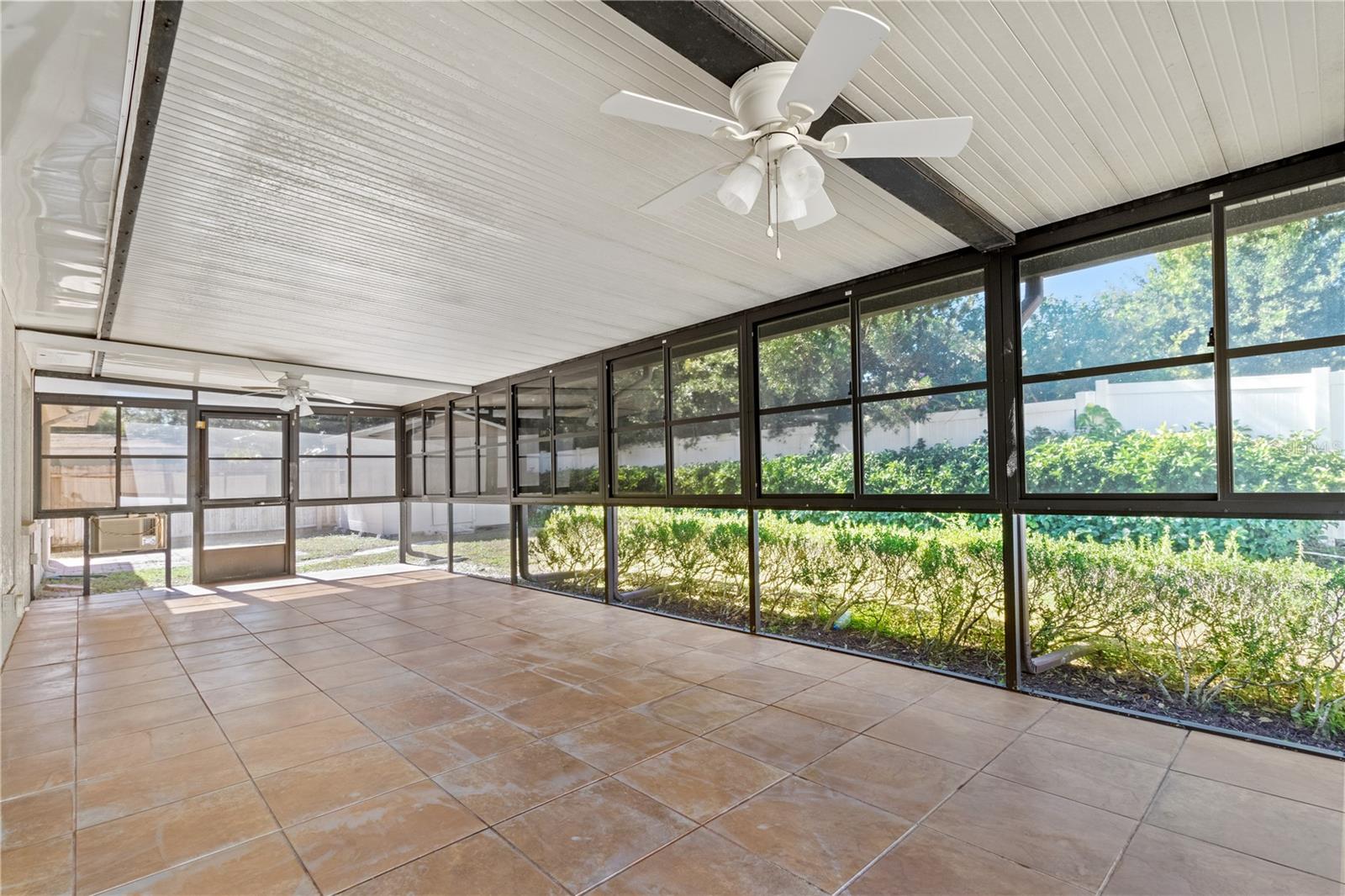 3722 VILLAGE ESTATES PL, TAMPA, FL, 33618