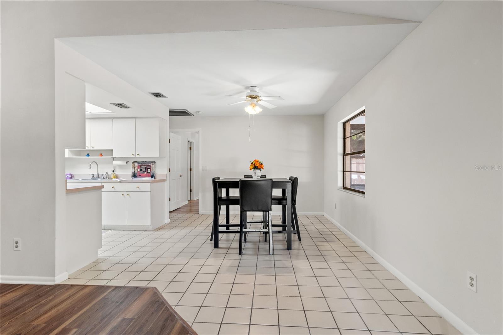 3722 VILLAGE ESTATES PL, TAMPA, FL, 33618