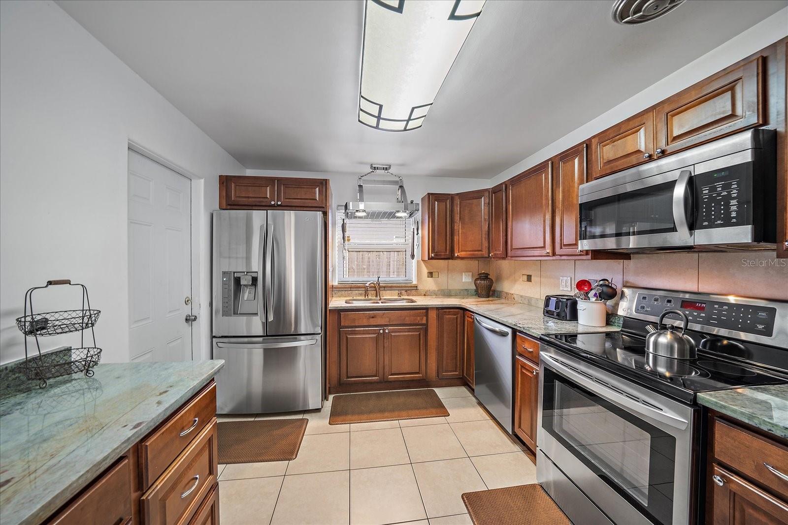 3037 ALTA VISTA ST, SARASOTA, FL, 34237