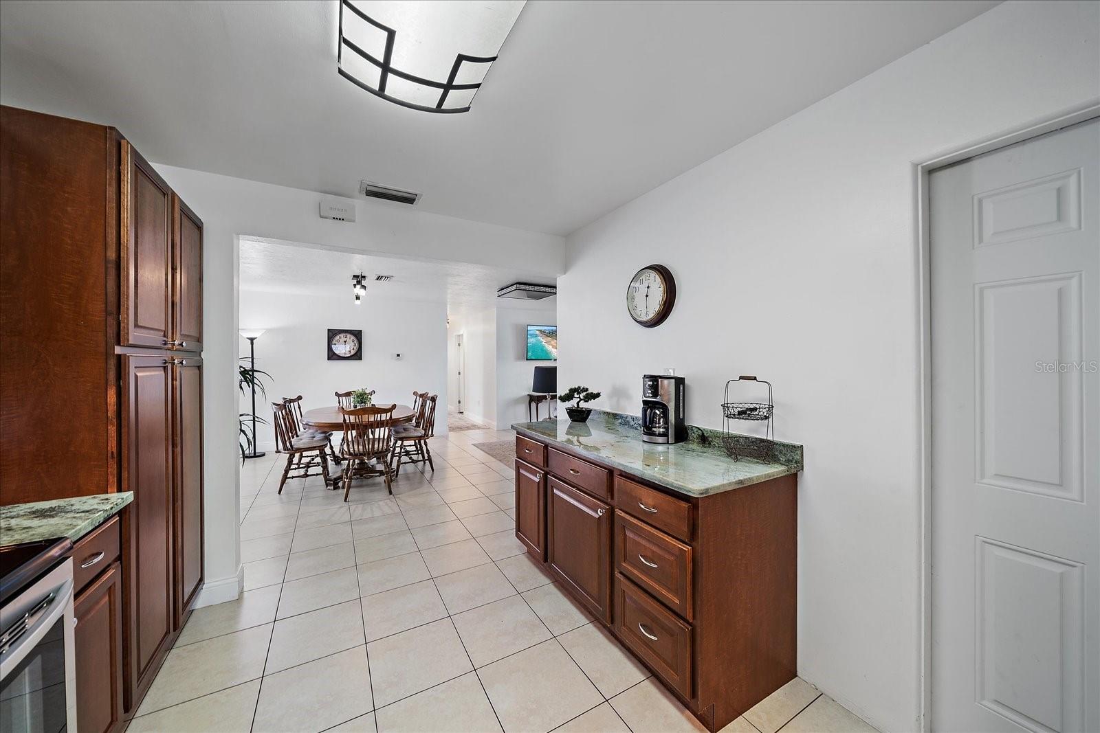 3037 ALTA VISTA ST, SARASOTA, FL, 34237