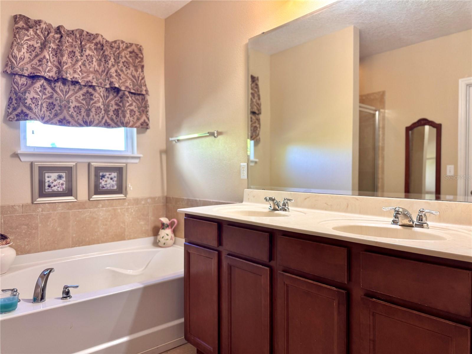 1936 MARABOU DR, DAVENPORT, FL, 33896