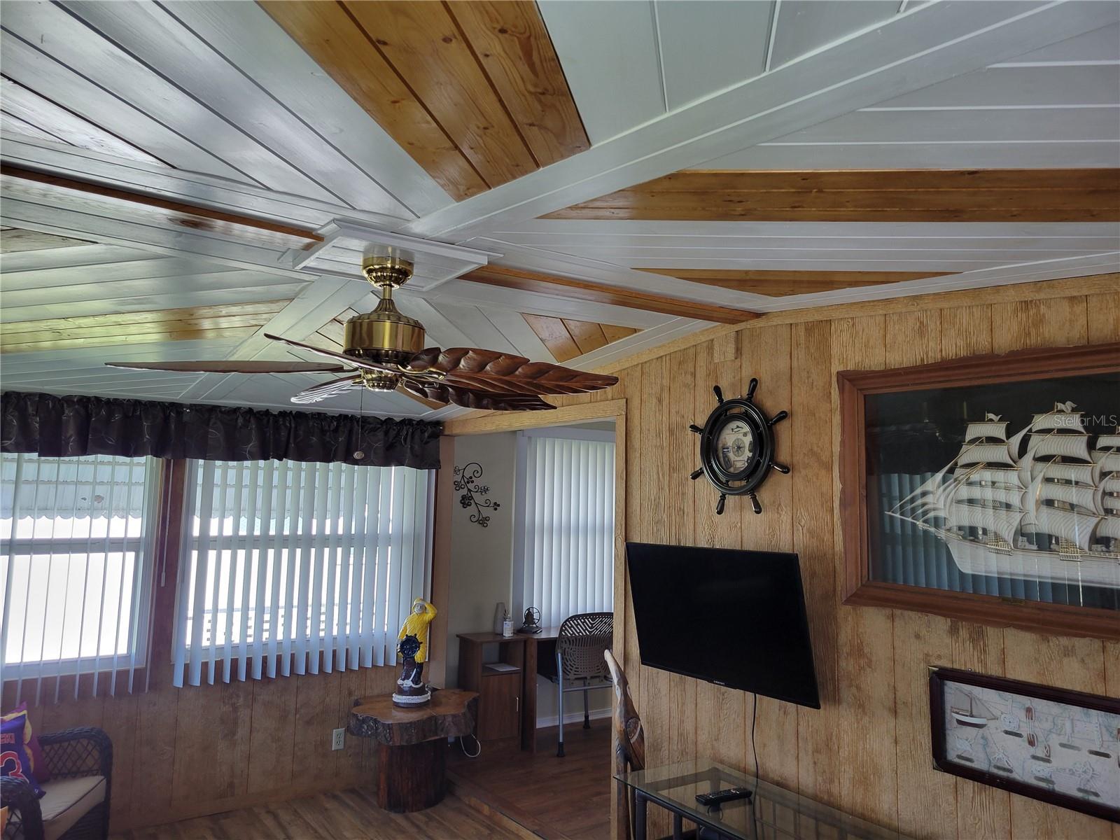 161 BONNIE DR, AUBURNDALE, FL, 33823