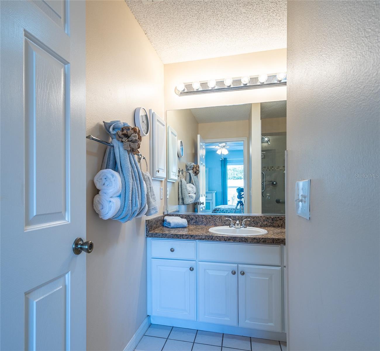 872 OVIEDO RD, THE VILLAGES, FL, 32159