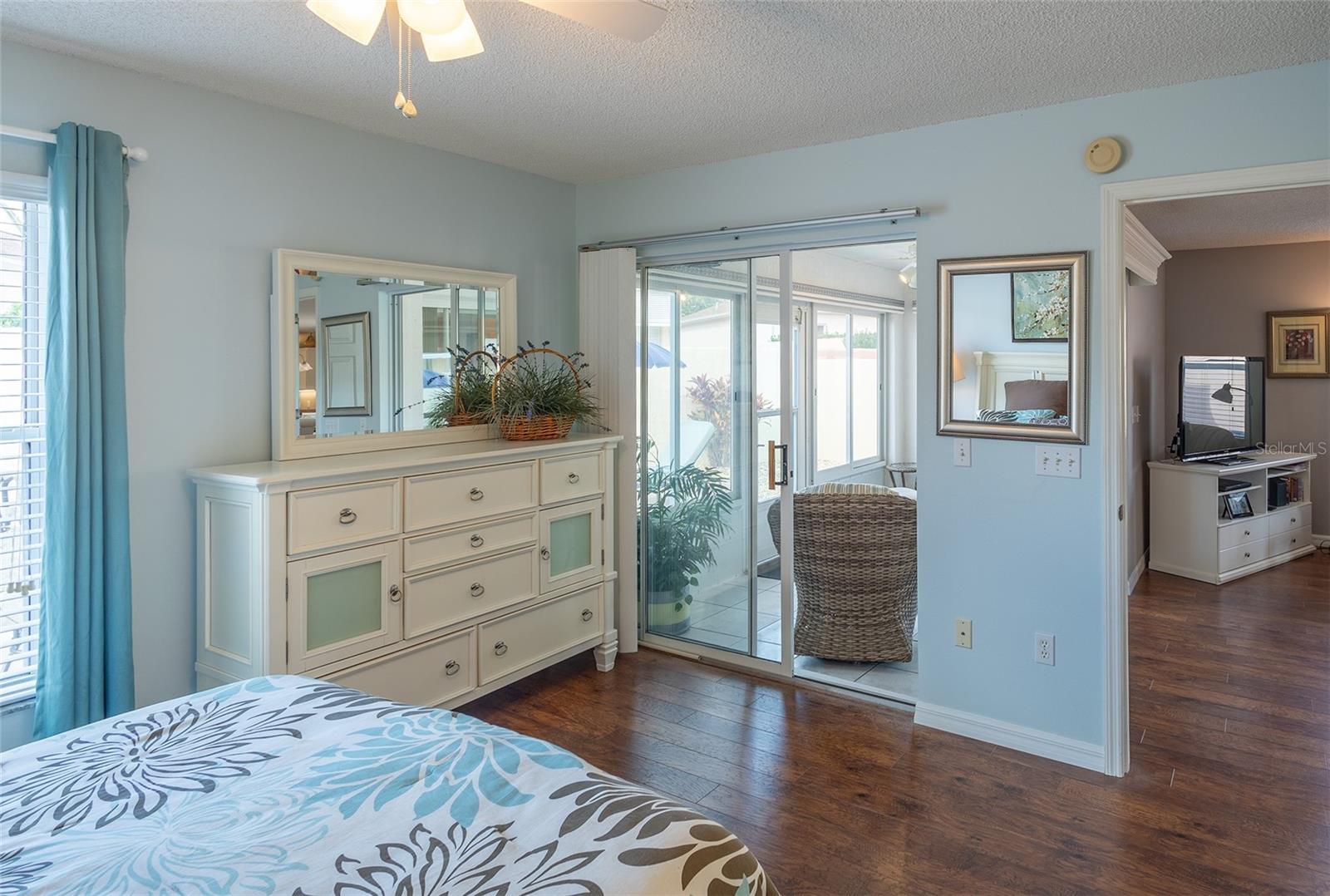 872 OVIEDO RD, THE VILLAGES, FL, 32159