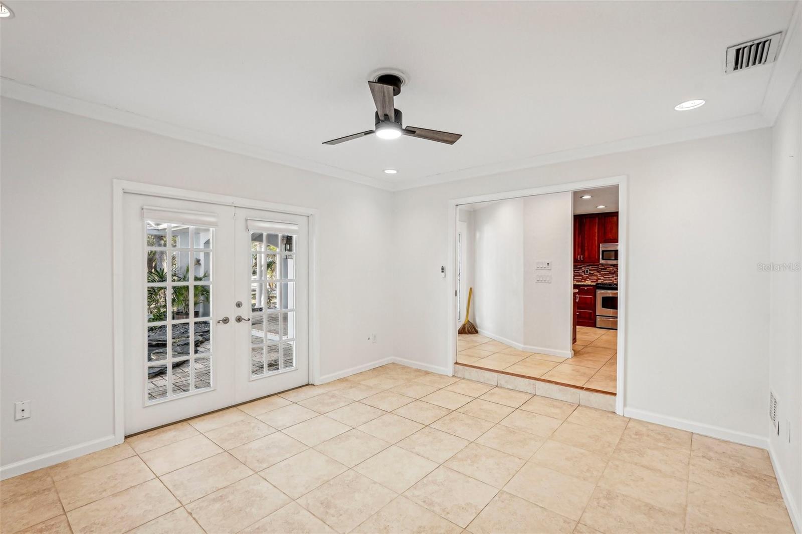 7304 BROUGHTON ST, SARASOTA, FL, 34243