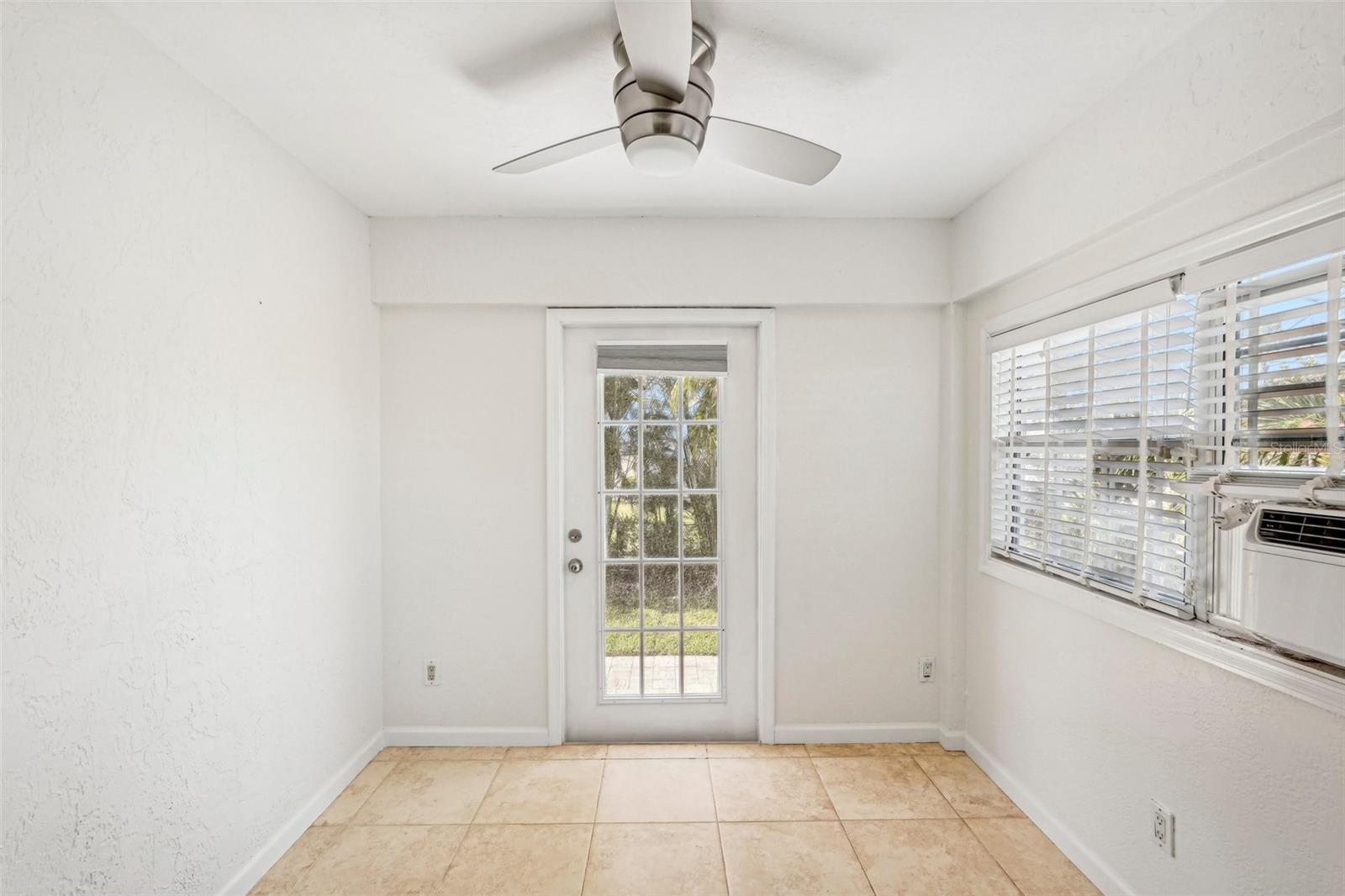 7304 BROUGHTON ST, SARASOTA, FL, 34243