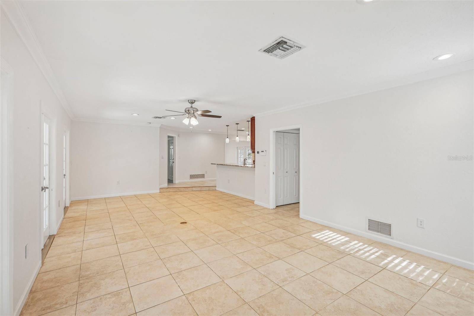 7304 BROUGHTON ST, SARASOTA, FL, 34243