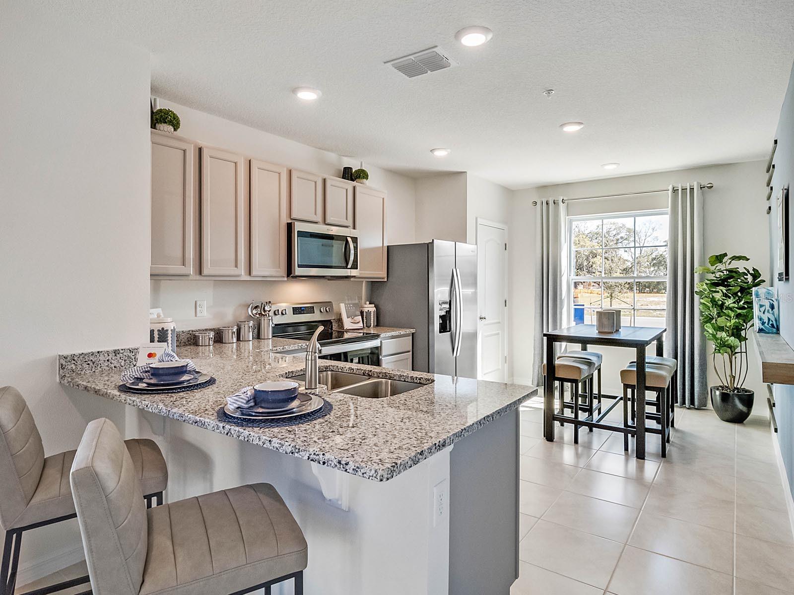 3307 PRIVATE OAK DR, APOPKA, FL, 32703