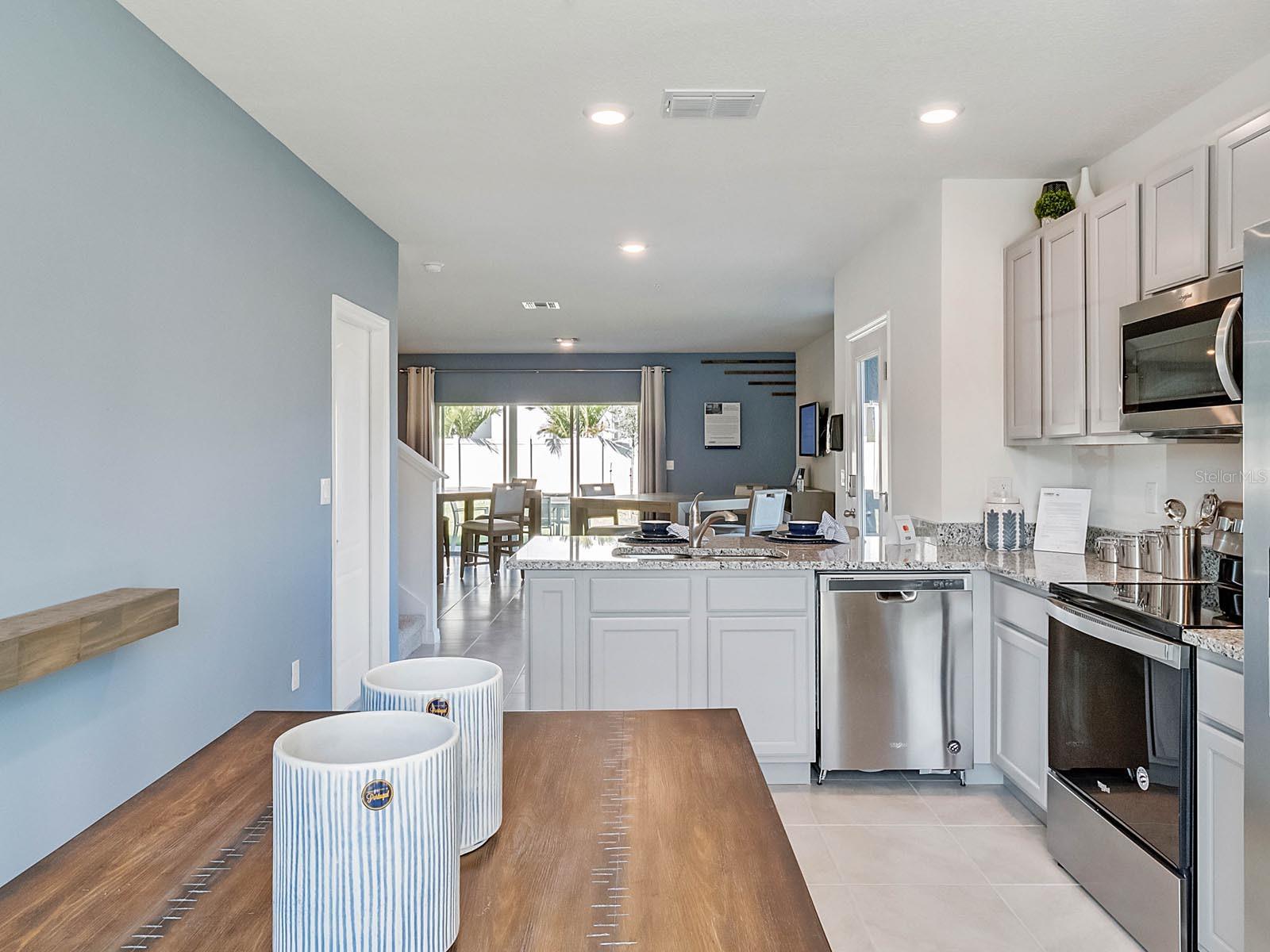 3307 PRIVATE OAK DR, APOPKA, FL, 32703