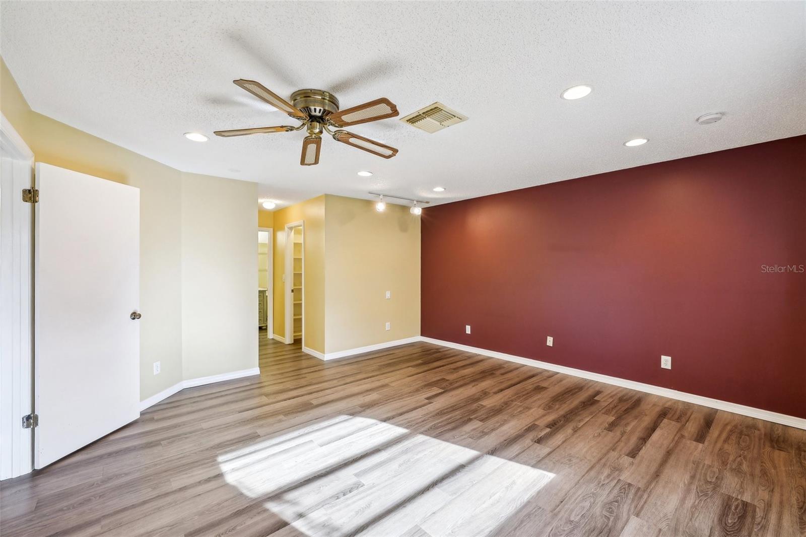 1508 INGRAM DR #20, SUN CITY CENTER, FL, 33573