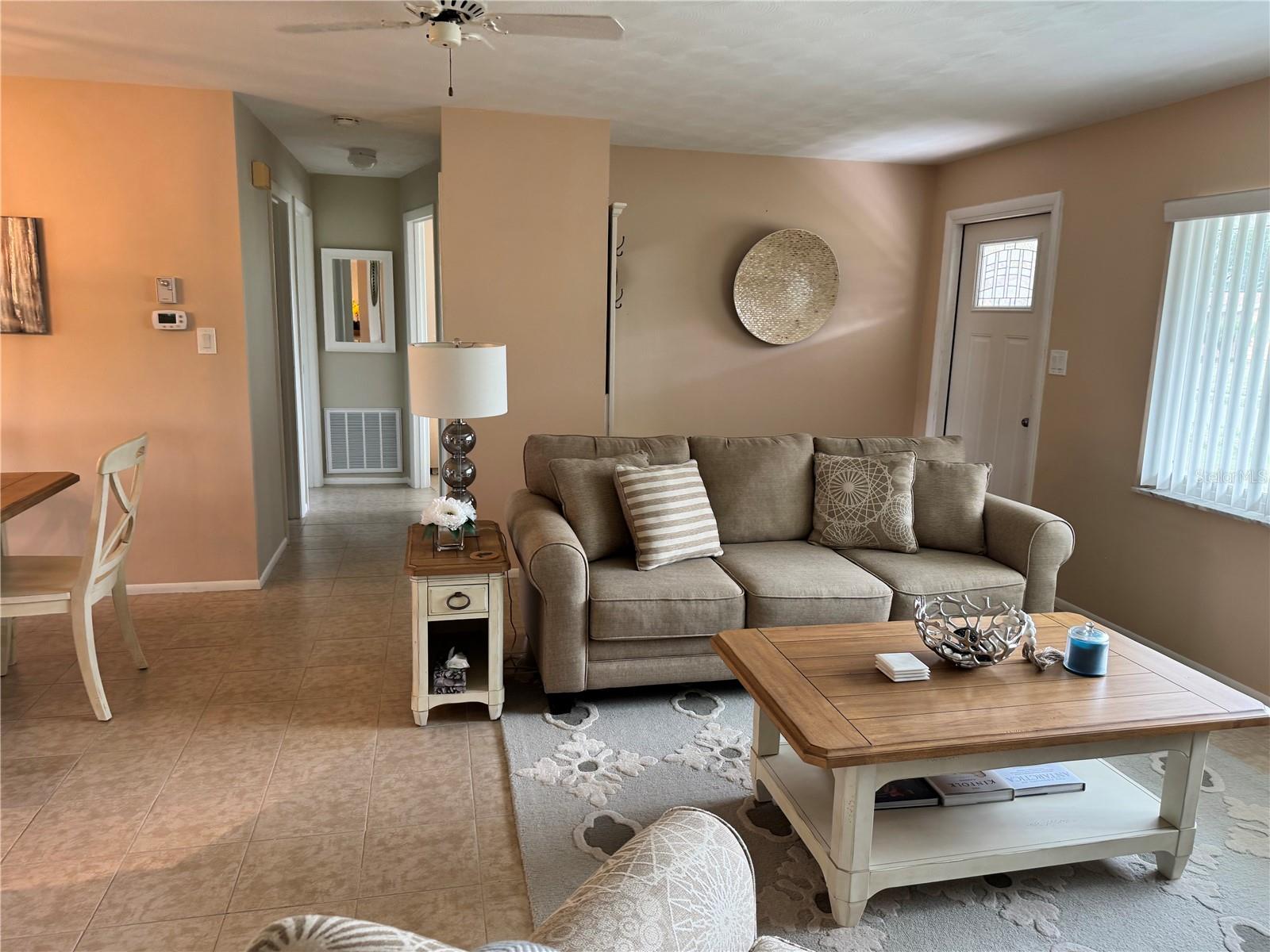 2179 LAKESHORE CIR, PORT CHARLOTTE, FL, 33952