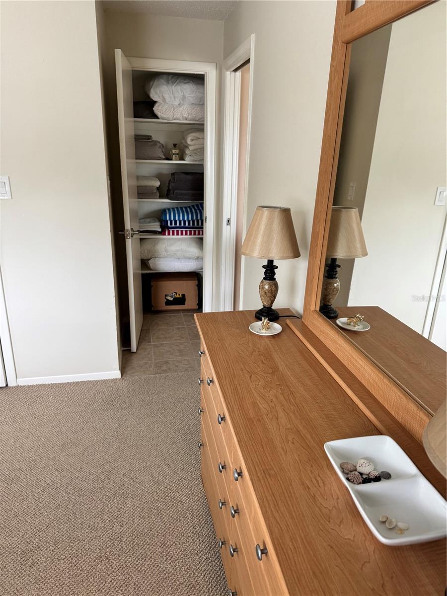 2179 LAKESHORE CIR, PORT CHARLOTTE, FL, 33952