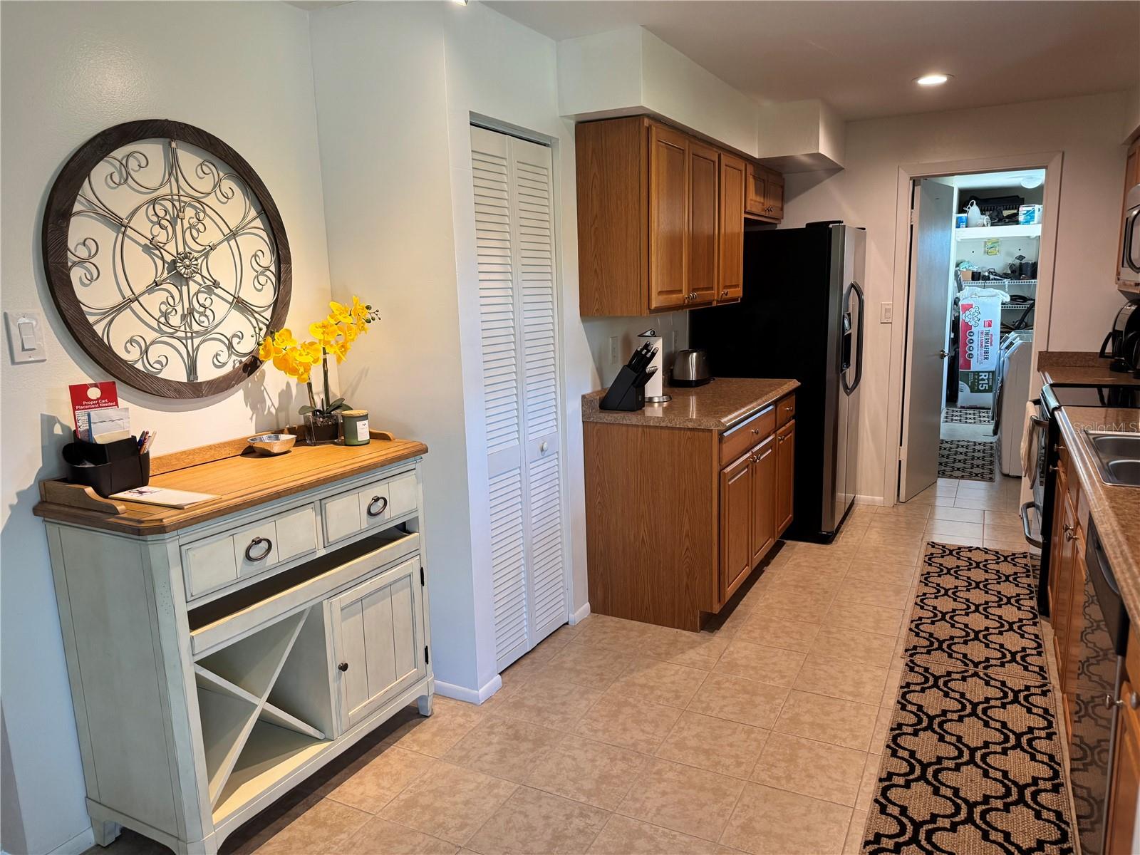 2179 LAKESHORE CIR, PORT CHARLOTTE, FL, 33952