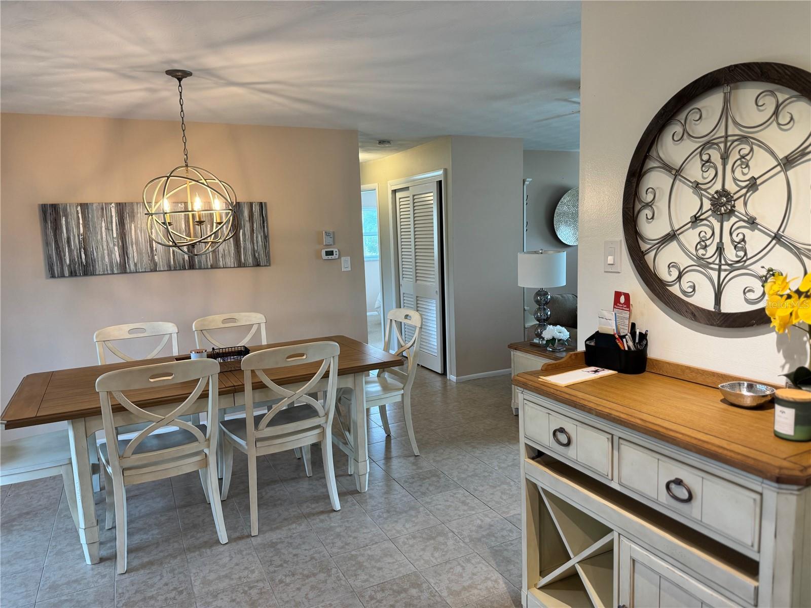 2179 LAKESHORE CIR, PORT CHARLOTTE, FL, 33952