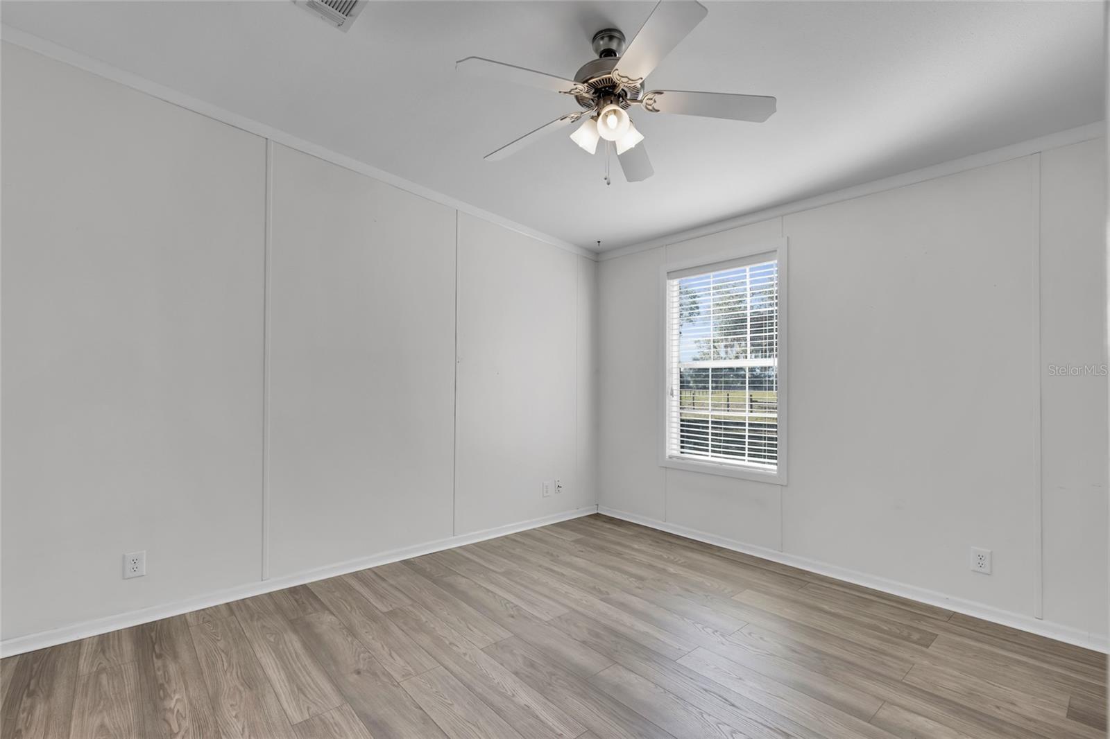 17355 SE 260TH AVENUE RD, UMATILLA, FL, 32784
