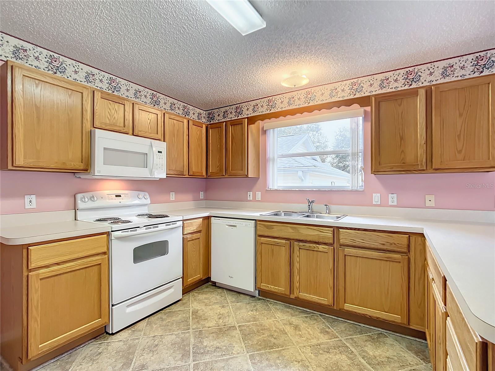 108 COSTA MESA DR, LADY LAKE, FL, 32159