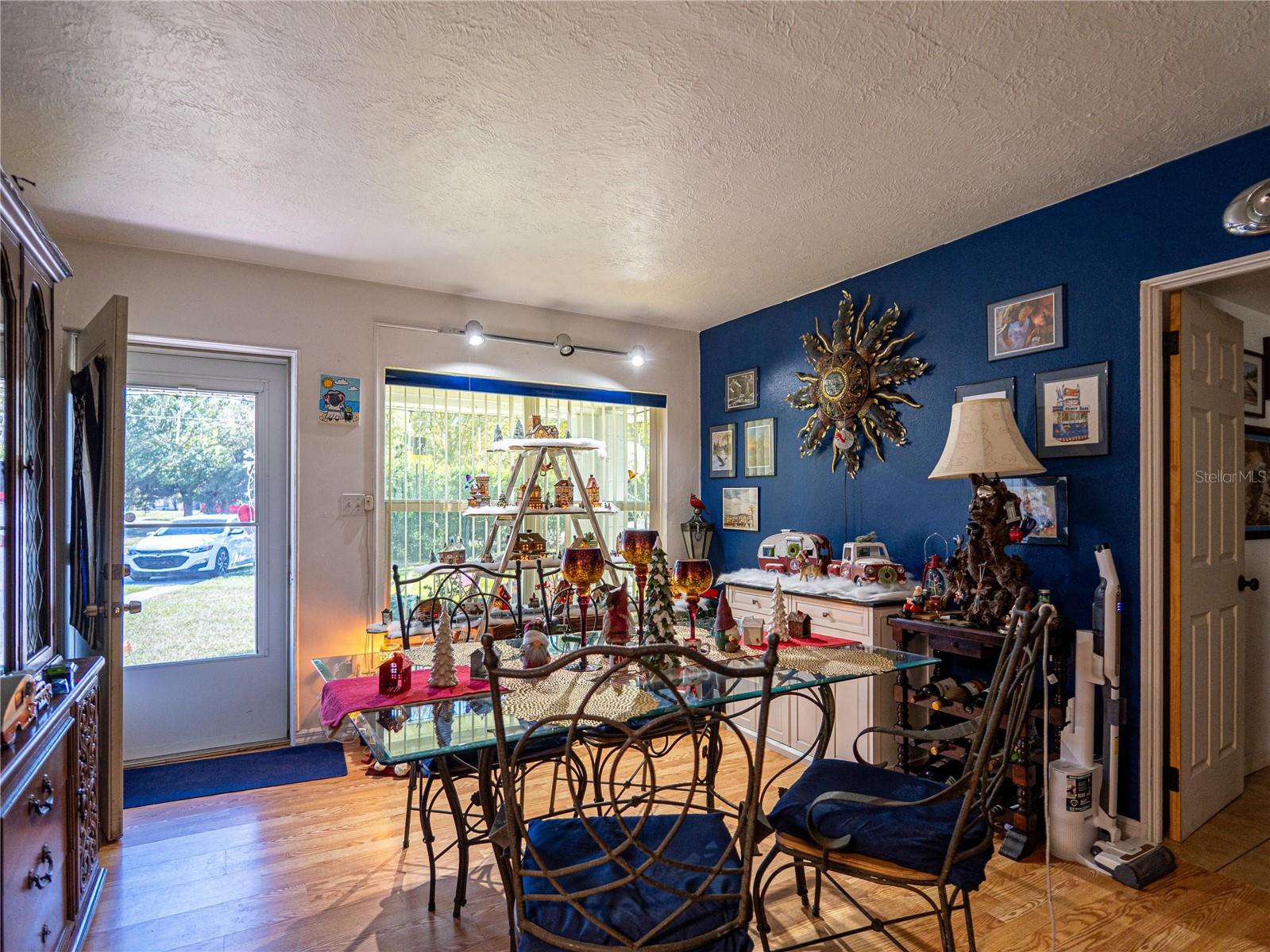 6033 DAHLIA DR, ORLANDO, FL, 32807