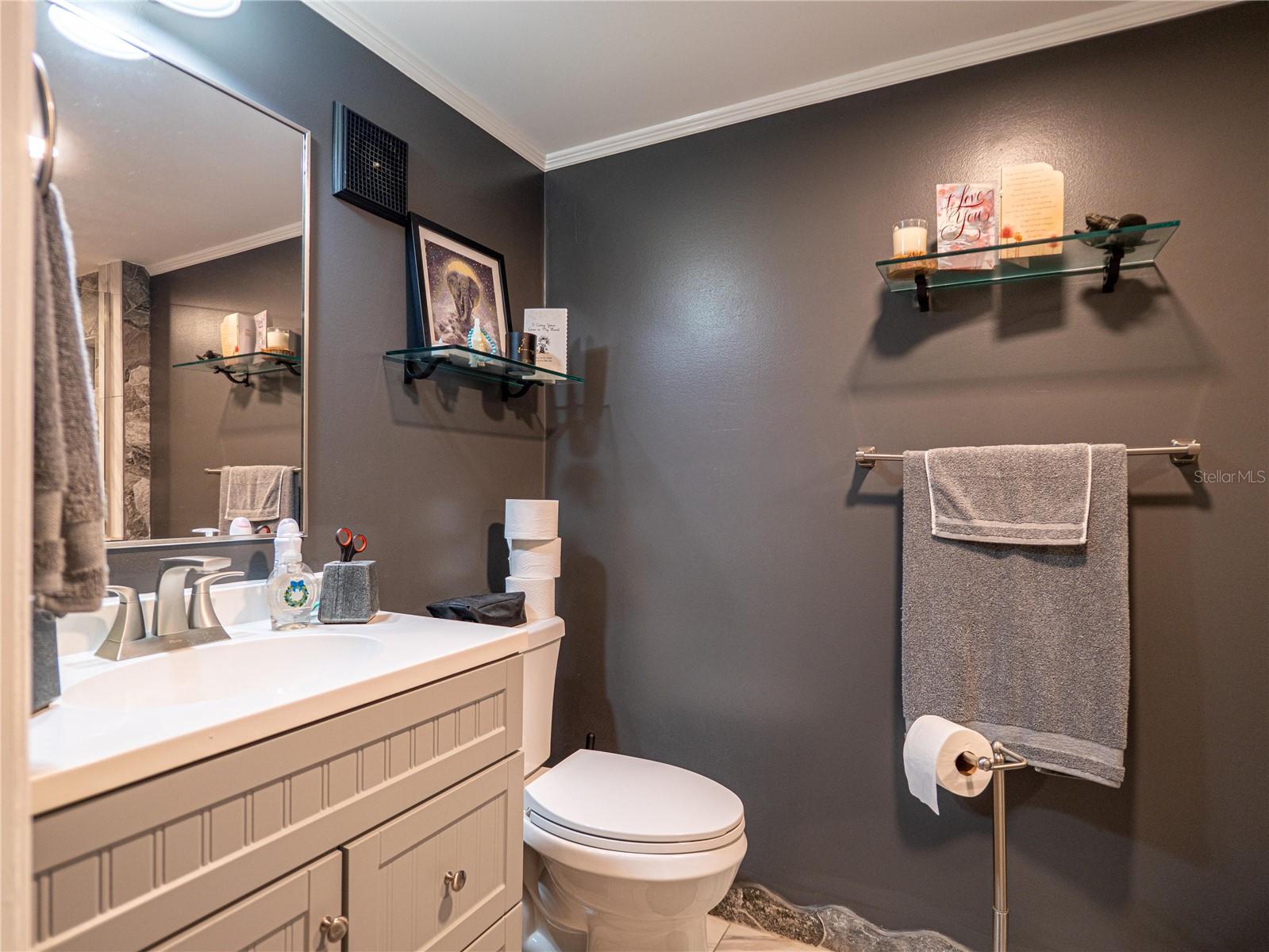 6033 DAHLIA DR, ORLANDO, FL, 32807