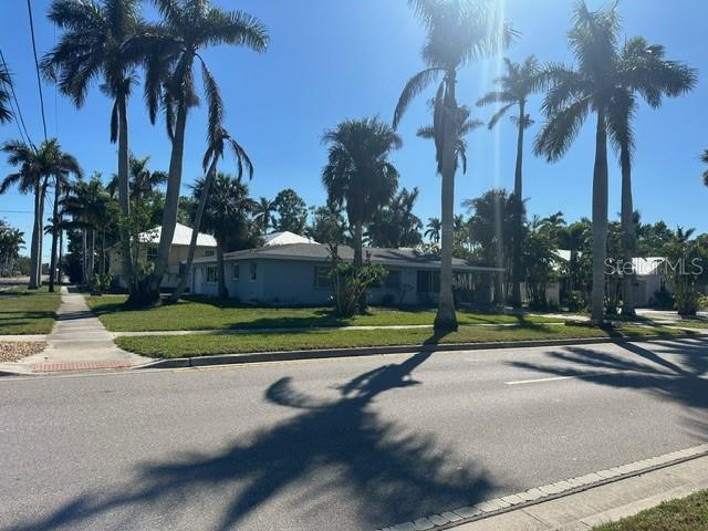 201 MCGREGOR ST, PUNTA GORDA, FL, 33950