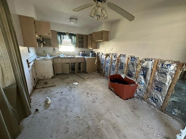 201 MCGREGOR ST, PUNTA GORDA, FL, 33950