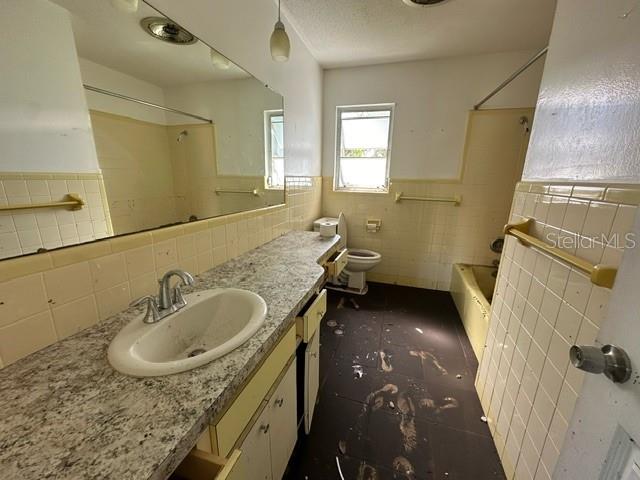 201 MCGREGOR ST, PUNTA GORDA, FL, 33950