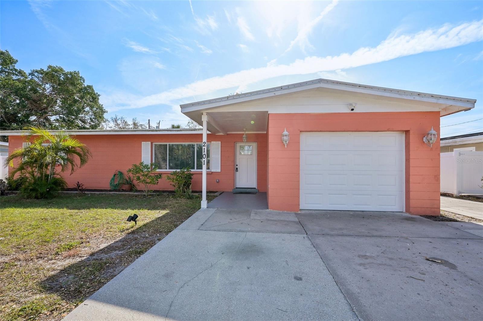 2101 25TH AVE W, BRADENTON, FL, 34205