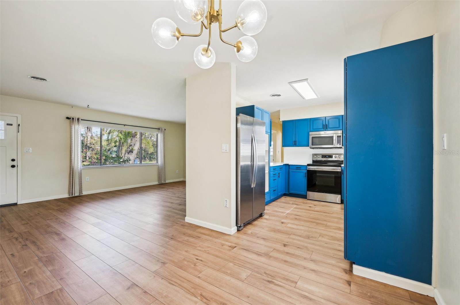 2101 25TH AVE W, BRADENTON, FL, 34205