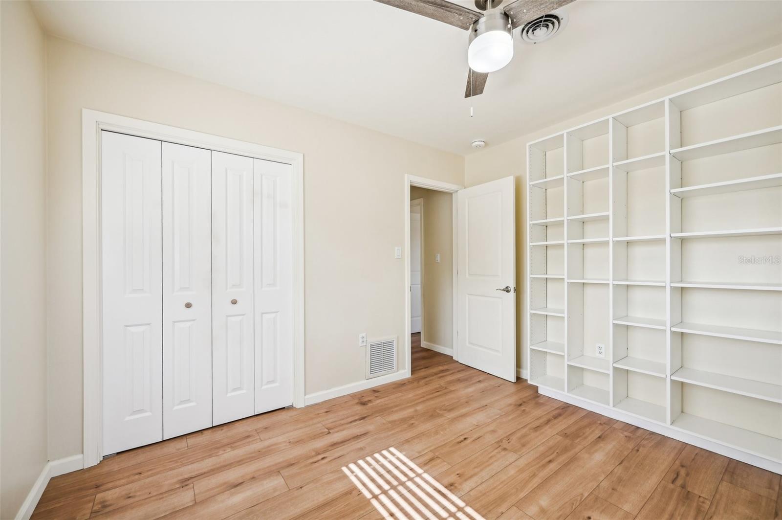 2101 25TH AVE W, BRADENTON, FL, 34205