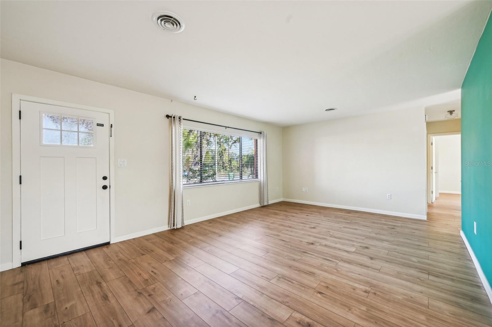 2101 25TH AVE W, BRADENTON, FL, 34205