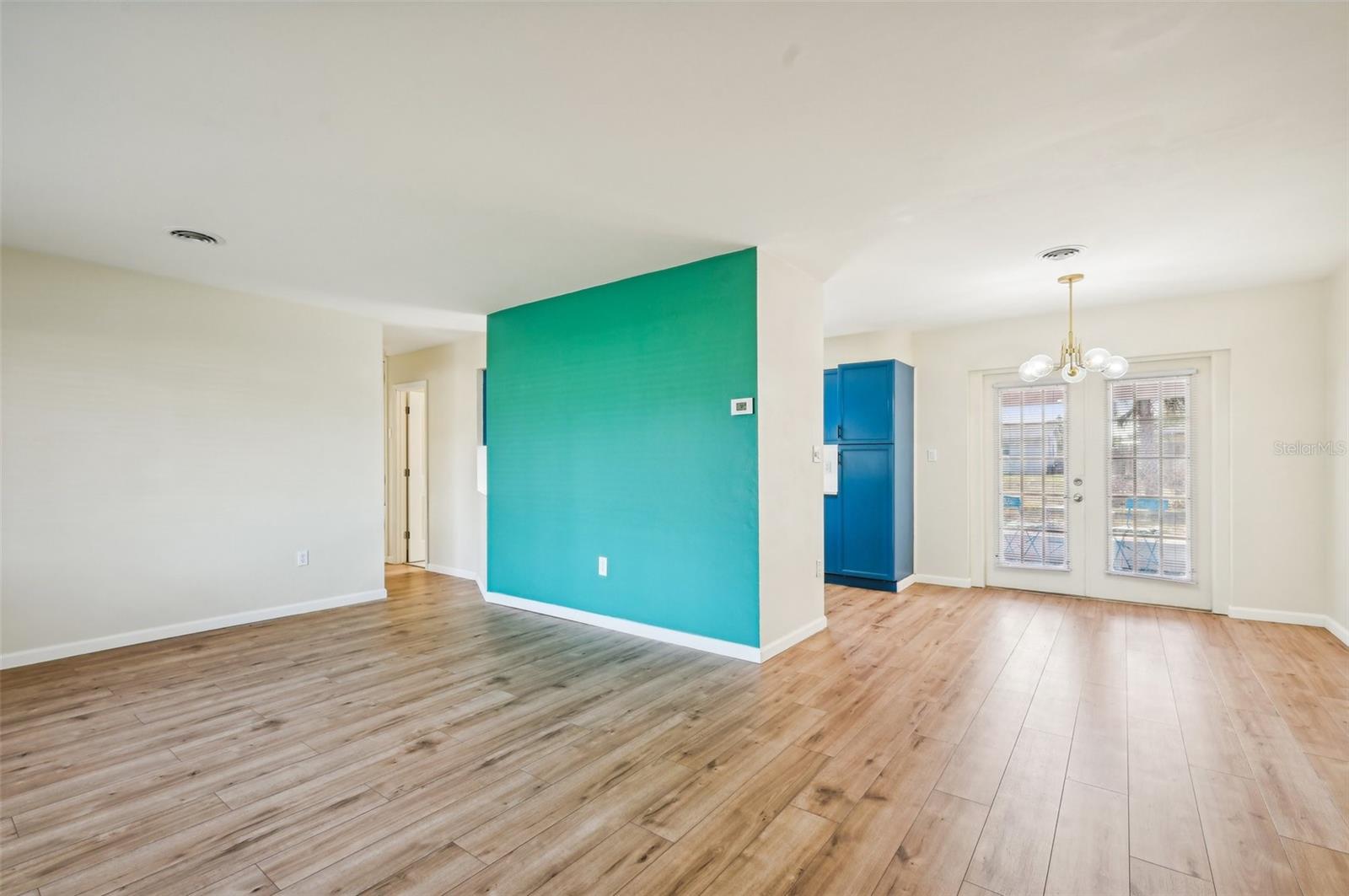 2101 25TH AVE W, BRADENTON, FL, 34205
