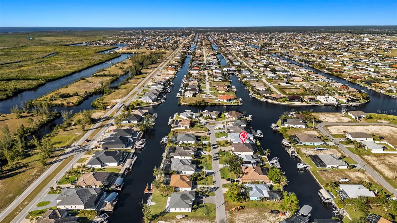 301 NW 39TH AVE, CAPE CORAL, FL, 33993