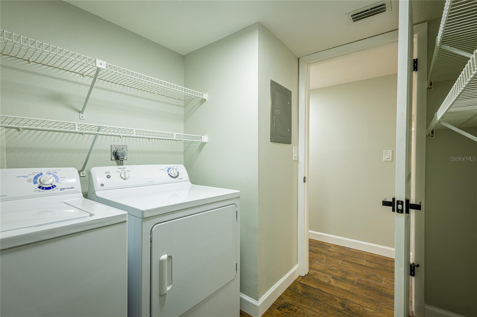 1151 PINE RIDGE CIR W #H1, TARPON SPRINGS, FL, 34688