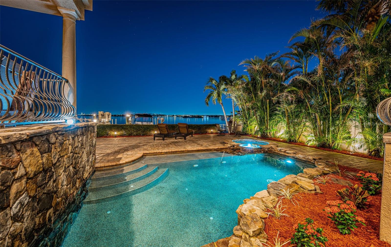 308 HARBOR DR, INDIAN ROCKS BEACH, FL, 33785