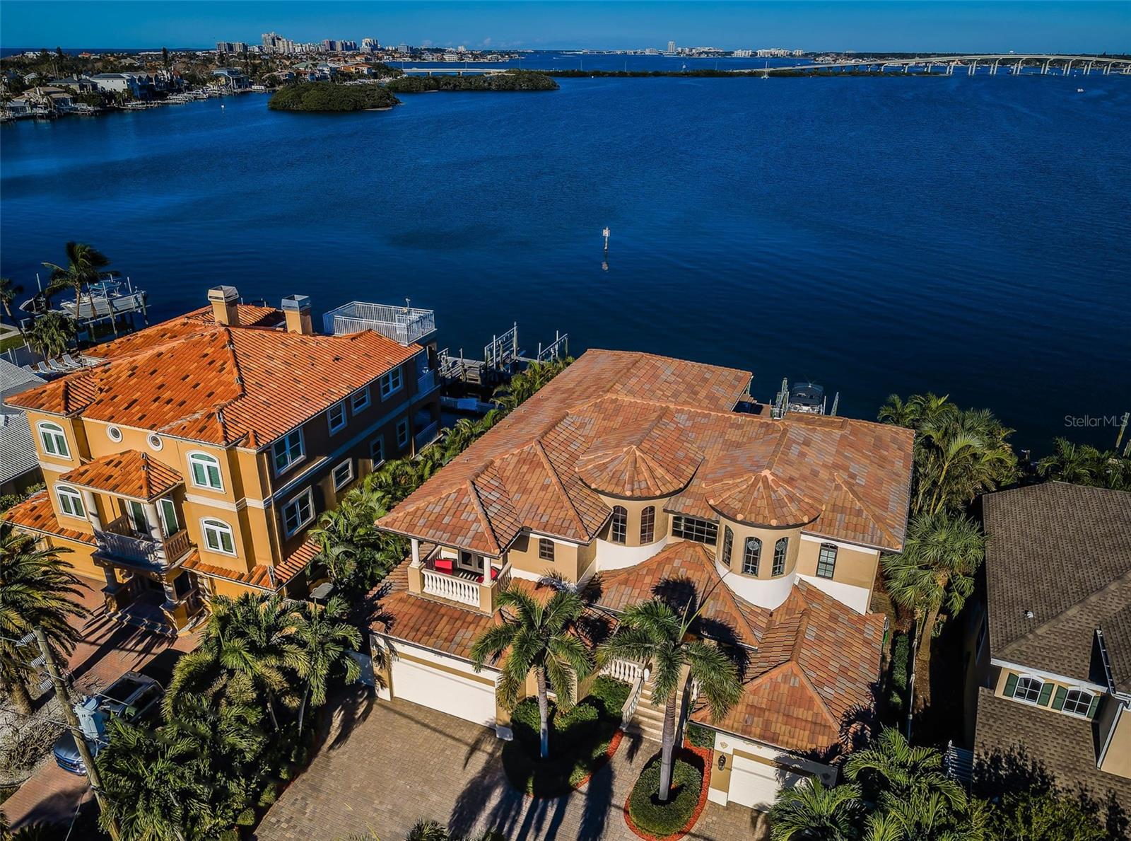 308 HARBOR DR, INDIAN ROCKS BEACH, FL, 33785