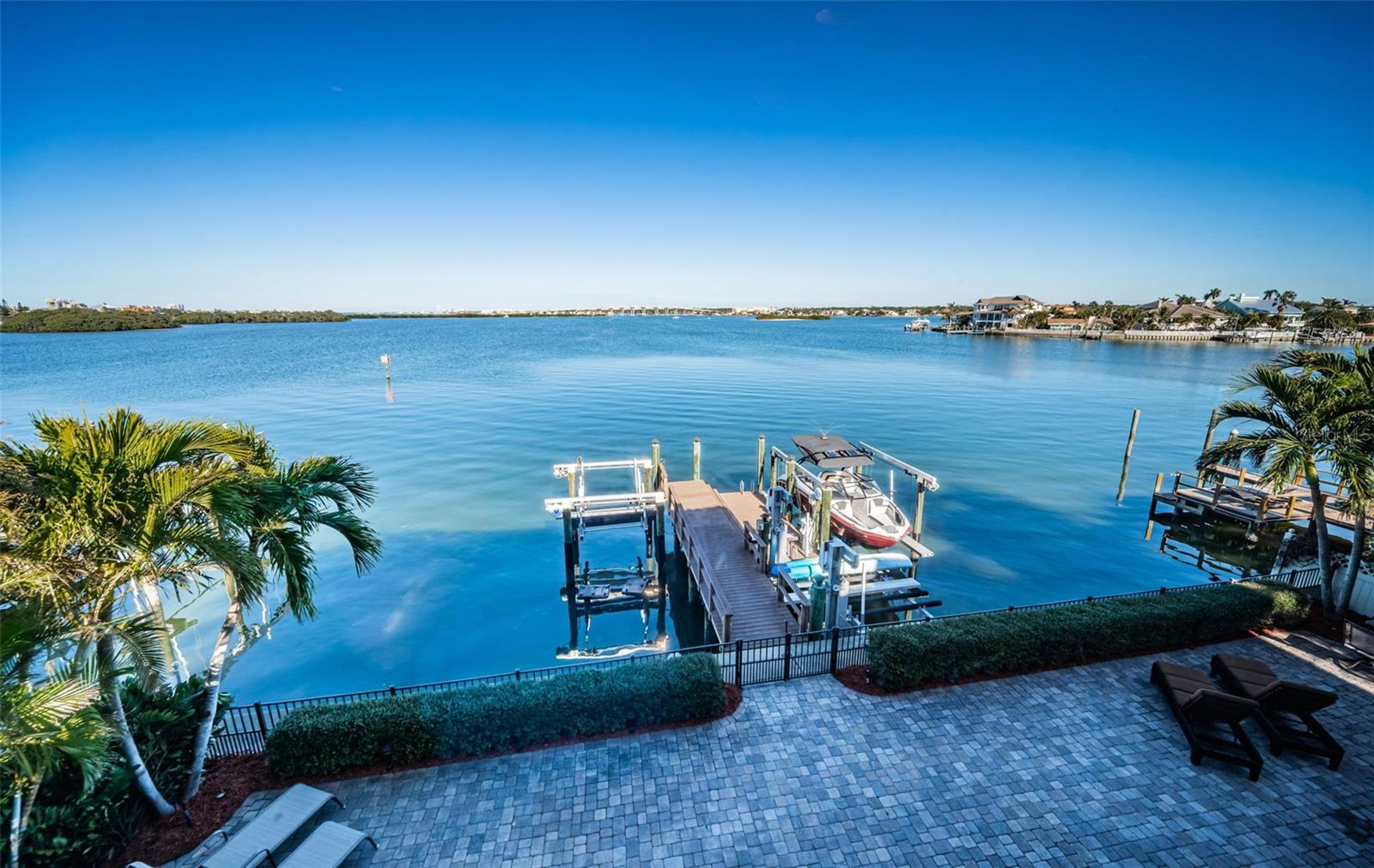 308 HARBOR DR, INDIAN ROCKS BEACH, FL, 33785